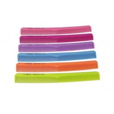 eurostil_coloured_cutting_combs